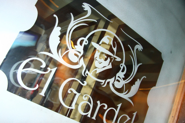 El Gardel on Friday Night